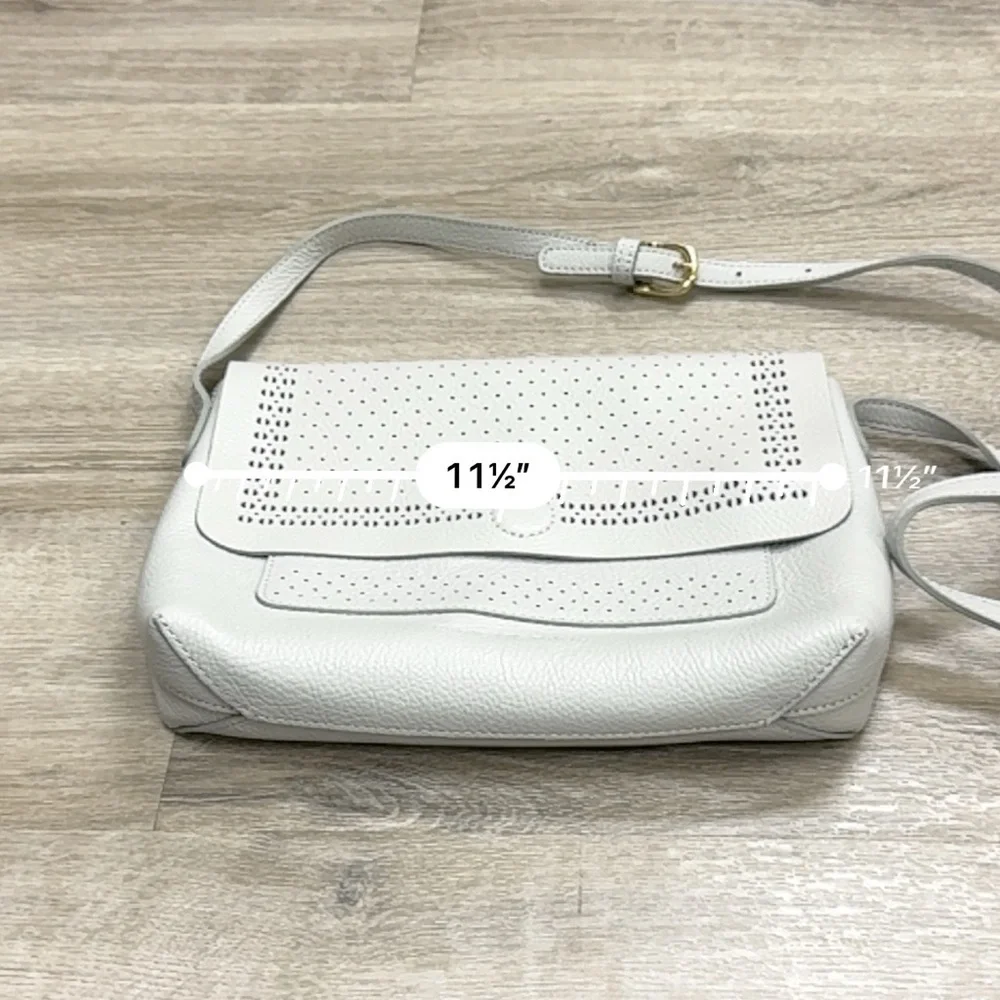 ISAAC MIZRAHI silver crossbody purse